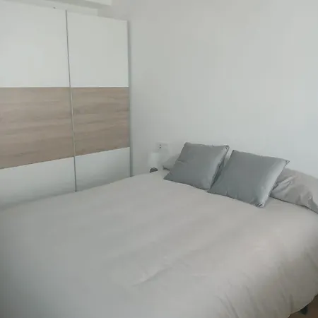 Piso Traviesas Apartment