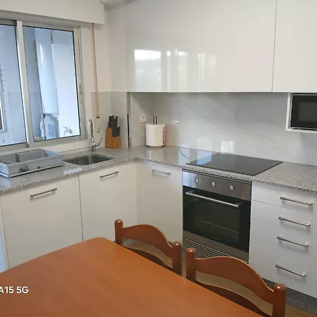 Piso Traviesas 아파트